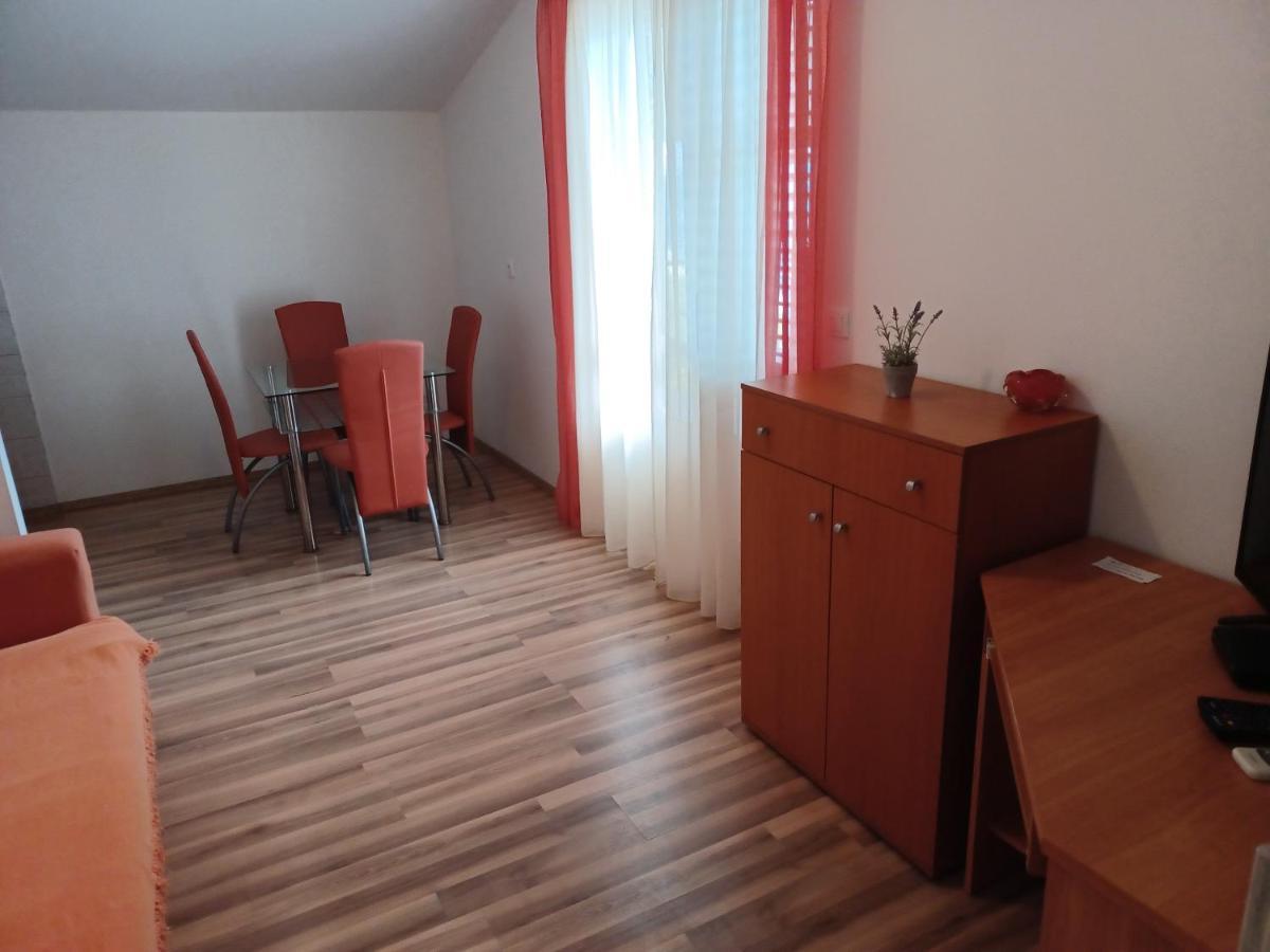 Apartmani Vodanovic Blace Zewnętrze zdjęcie